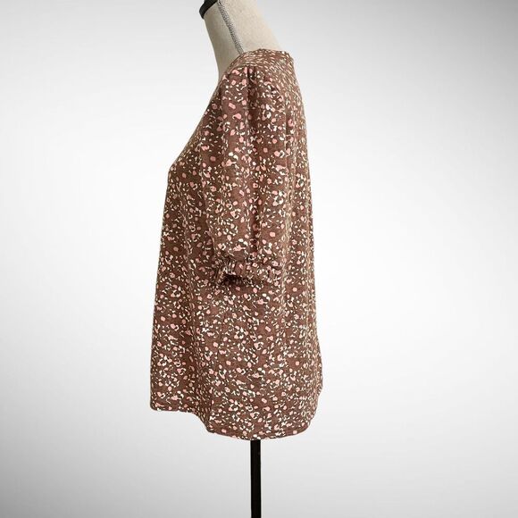 The Original MUK LUKS Floral Blouse Size Medium - Picture 2 of 7